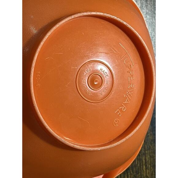 Tupperware Orange Tangerine Servalier Bowl LOT with Lids 838-16 & 840-6 - Picture 14 of 16